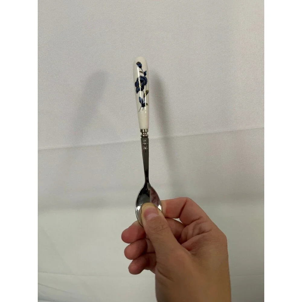 4 Porcelain Handled Stainless Steel Spoons Coffee Tea Dessert Lot NEW